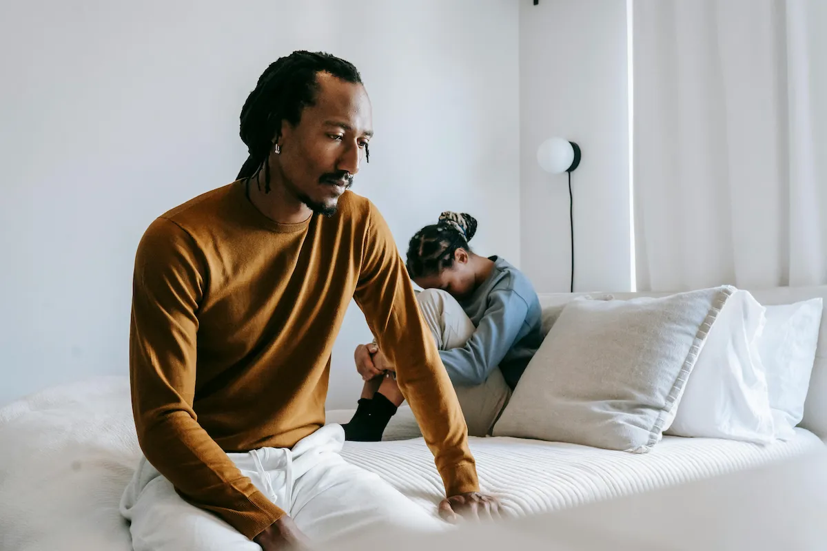 Couple consulting with Dr. Mahyar Kashani about Peyronie's Disease treatment, Long Island